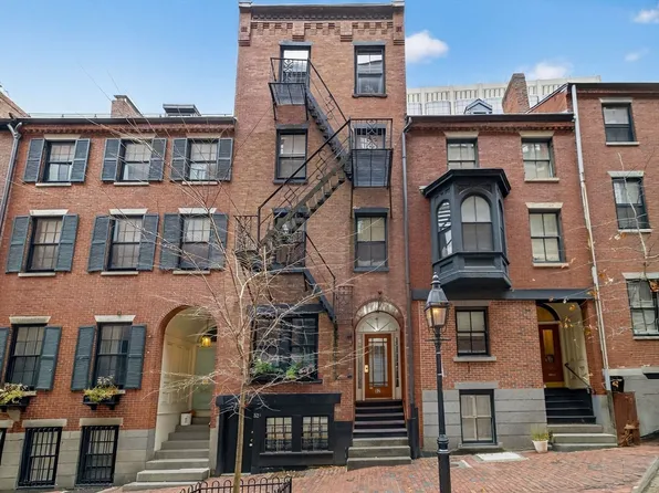 52 Temple St, Boston, MA 02114