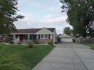 5421 Sir Barton Dr, Louisville, KY 40272