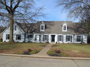 8300 Roberts Ridge Rd, Newburgh, IN 47630