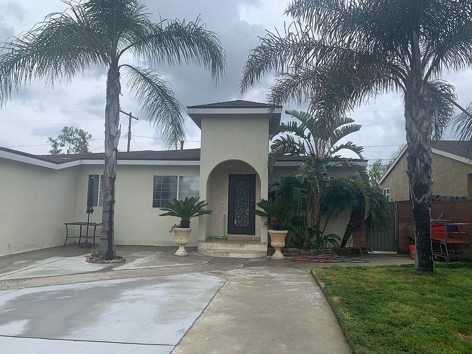 1st image of 8121 Mammoth Ave