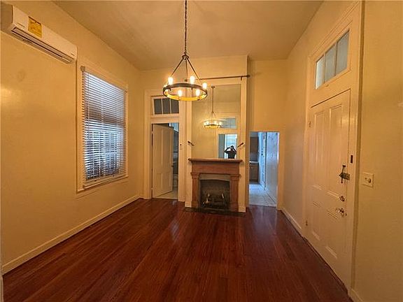 3rd image of 1463 Pauger St #1