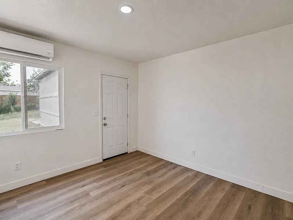 12356 Fremont St