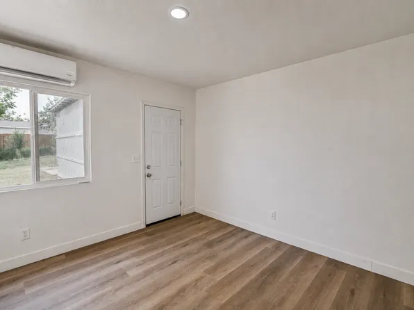 12356 Fremont Street, 12356 Fremont St #3, Yucaipa, CA 92399