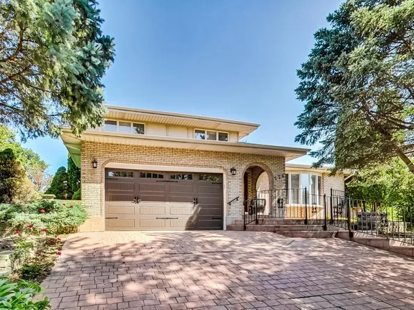 771 Schultz St, Lemont, IL 60439