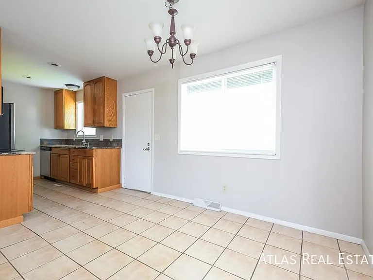 10553 W 106th Ct — Photo 4