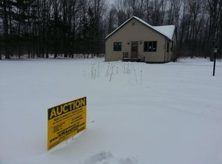 124 Willis Rd, Iron River, MI 49935