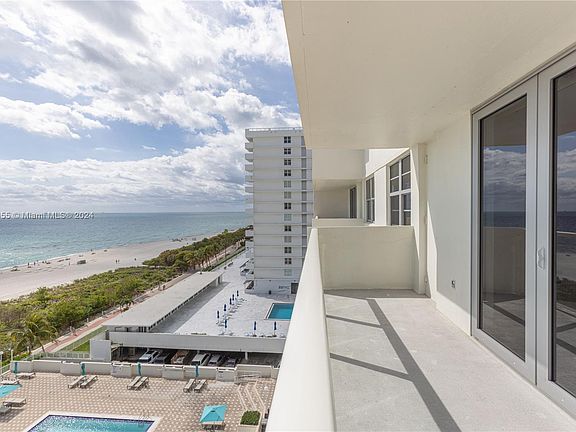 4th image of 5701 Collins Ave APT 906