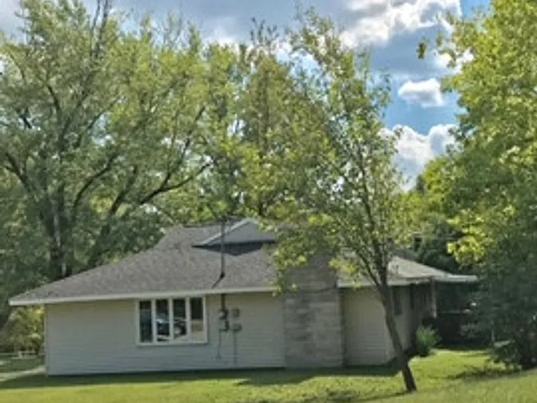 3541 N Valleyview Dr — Photo 3