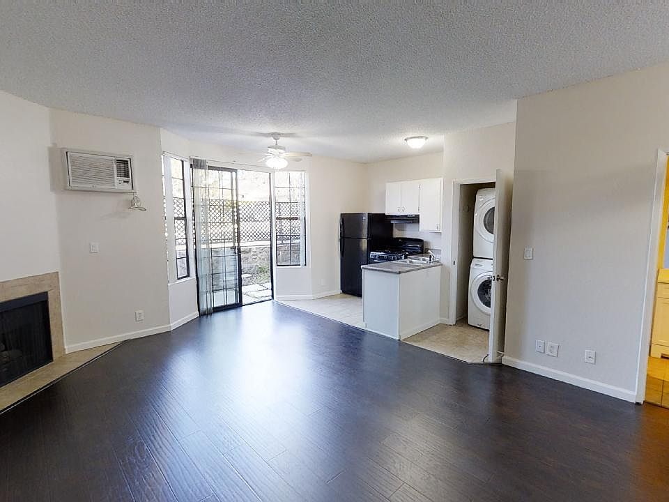 1st image of 10256 McClemont Ave APT 102