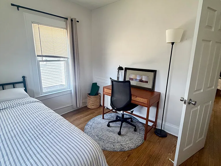 15115 Esther Ave — Photo 11