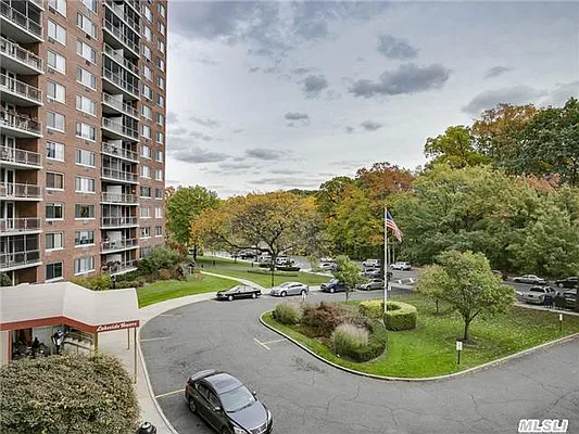 Sold by Douglas Elliman | media 31