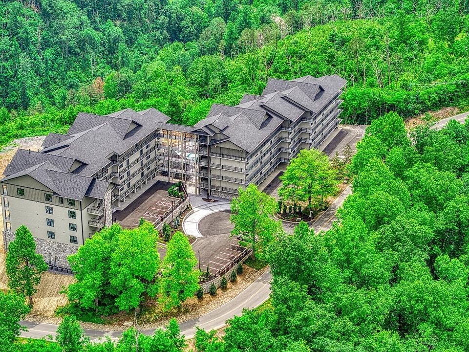 1st image of 855 Campbell Lead Rd #406