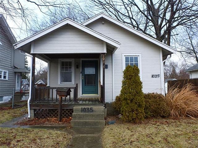 1st image of 1035 W Dorothy Ln