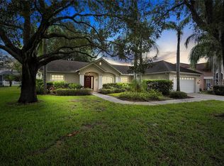 4019 Lithia Ridge Blvd, Valrico, FL 33596