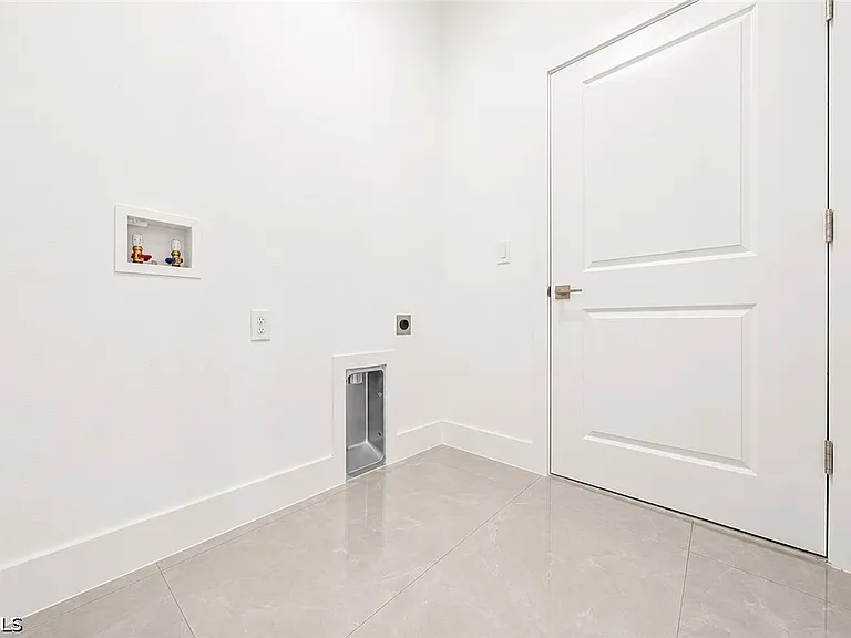 3001 Unice Ave S — Photo 21