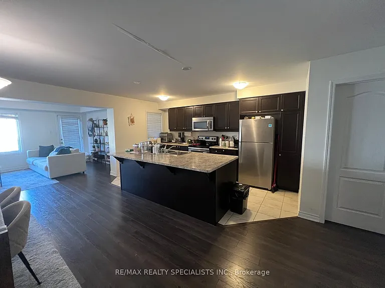 285 Casson Point — Photo 9