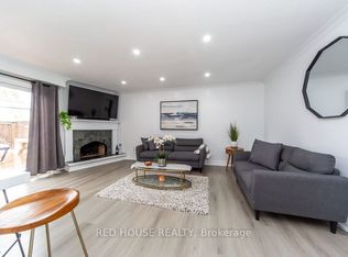 87 Irwin Rd #2, Toronto, ON M9W 5W1