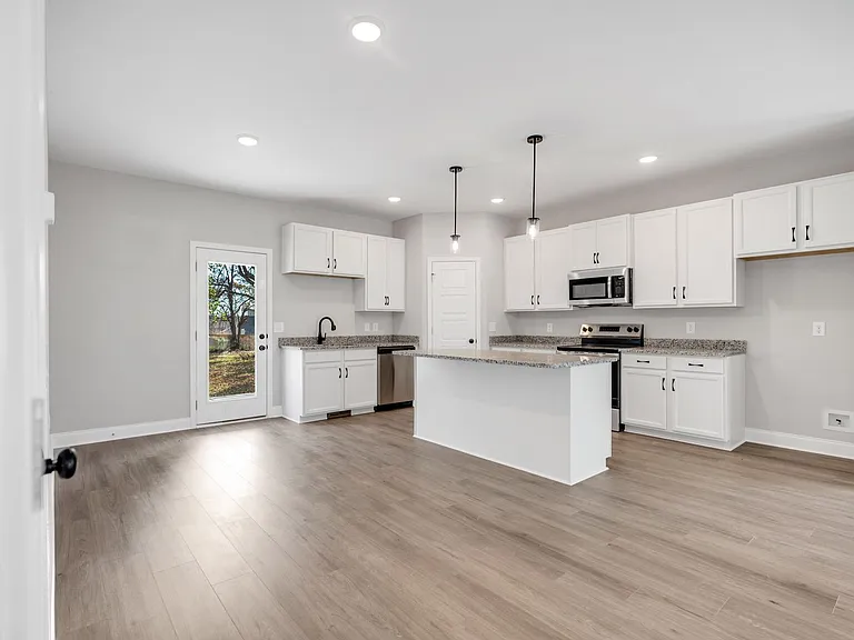 533 S Halifax Ct — Photo 6