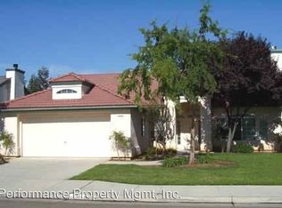 751 Hanson Ave, Clovis, CA