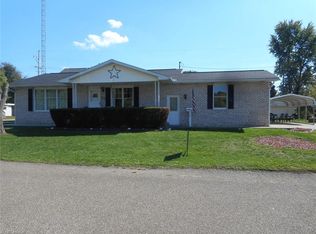 708 Emmet Ave NW, New Philadelphia, OH 44663