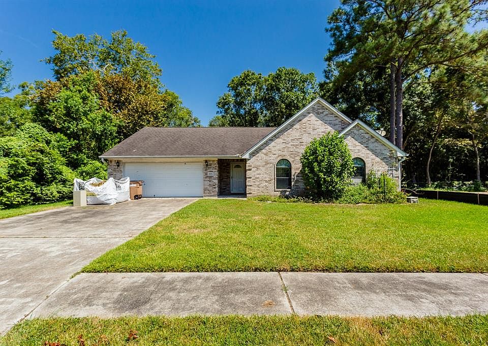 1st image of 1703 Woodway Cir