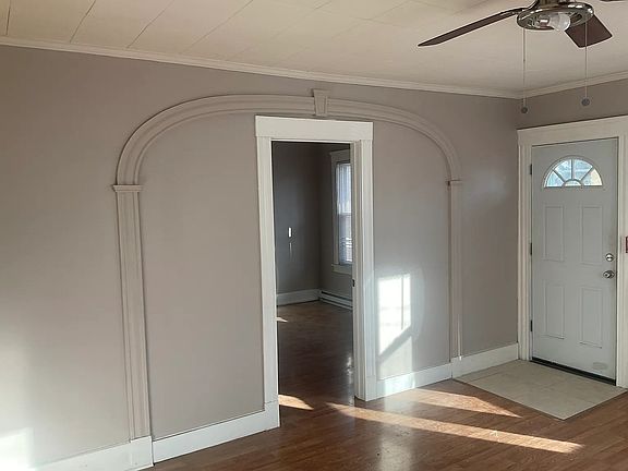 5th image of 28 Emerson St #1