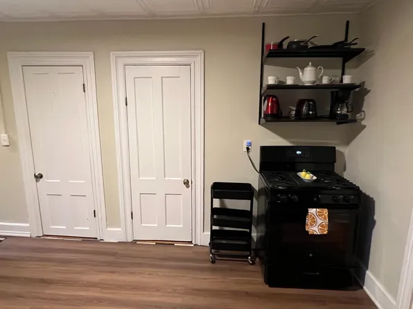 151 1/2 Bradley St Floor 2, New Haven, CT 06511