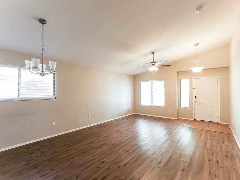 11320 W Cotton Bale Ln — Photo 5