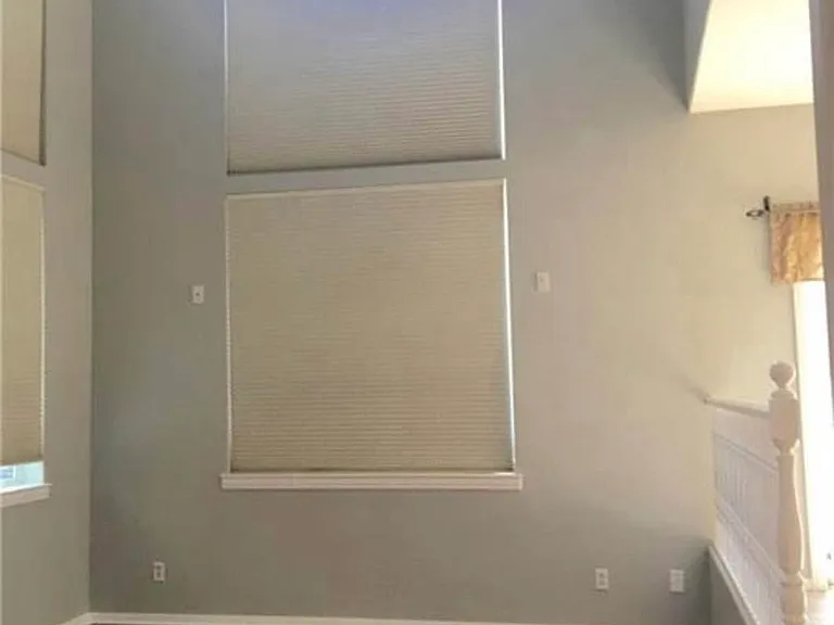 10295 Cherry Brook St — Photo 13