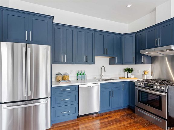 4th image of 738 6th Ave APT 6