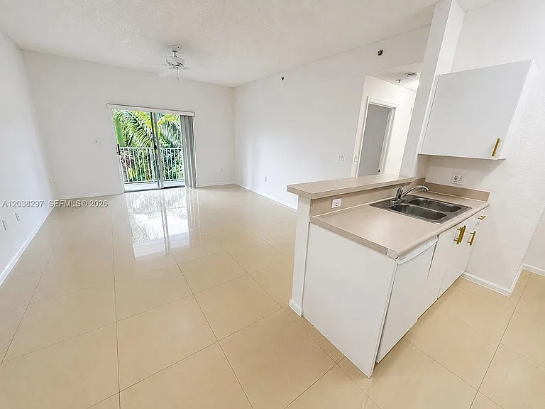 7000 SW 80th St #401 — Photo 1