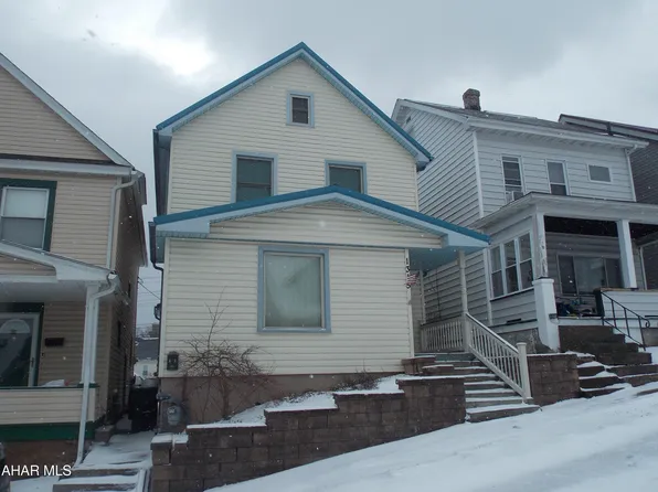 1315 21st Ave, Altoona, PA 16601