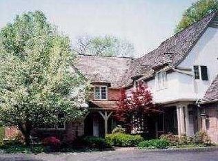 2567 Forestvale Rd, Toledo, OH 43615