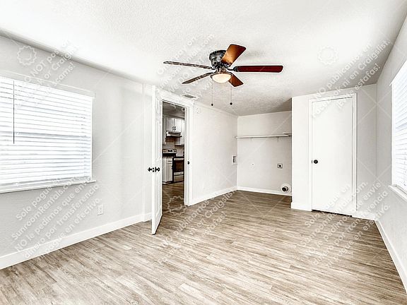 4th image of 406 W Avenue F