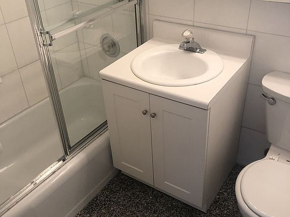 5th image of 245 E 63rd St APT 807