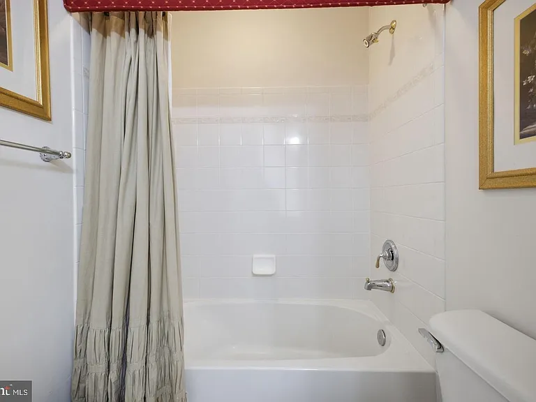14140 Seneca Rd — Photo 102