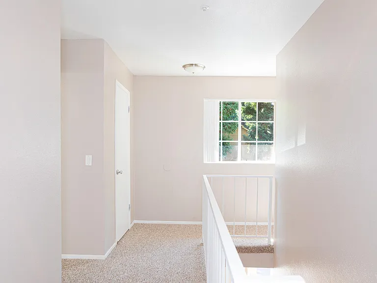 Pomona Townhomes — Photo 12