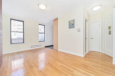 Rented by Living New York
