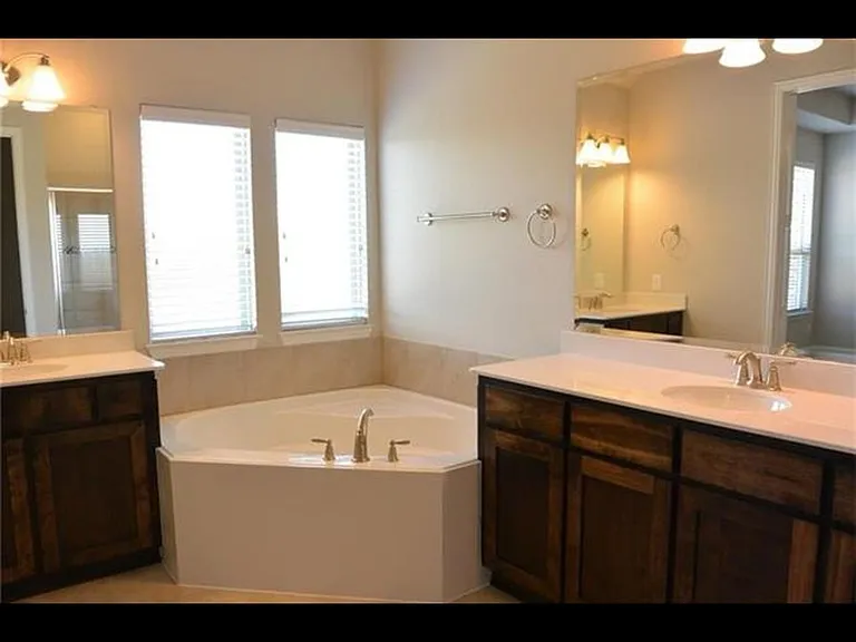 13707 El Toro Rd — Photo 10