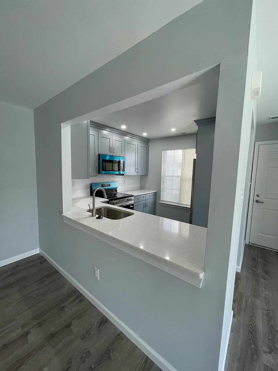 Building Photo - 3815 Adelaide Dr