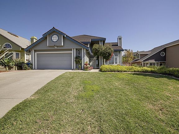 2nd image of 824 S Regatta Dr