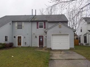 56 Hampton Gate Dr, Sicklerville, NJ 08081