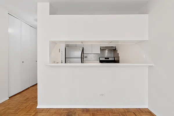 Rented by Douglas Elliman | media 9