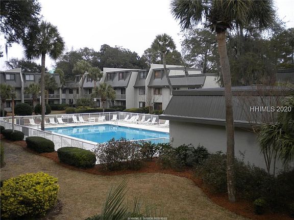 3rd image of 26 S Forest Beach Dr APT 54
