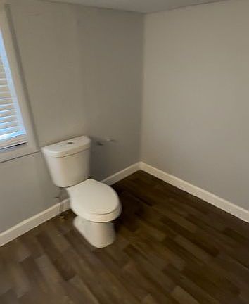 4th image of 2822 Central Ave