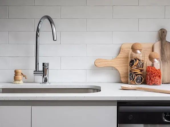 445 Grand Avenue image 7 of 39