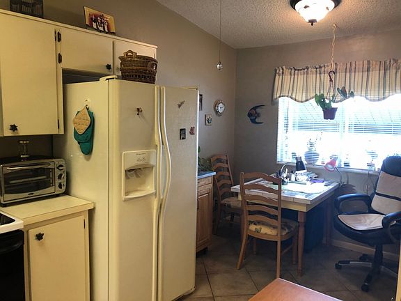 3rd image of 39650 Us Hwy 19 N APT 1414