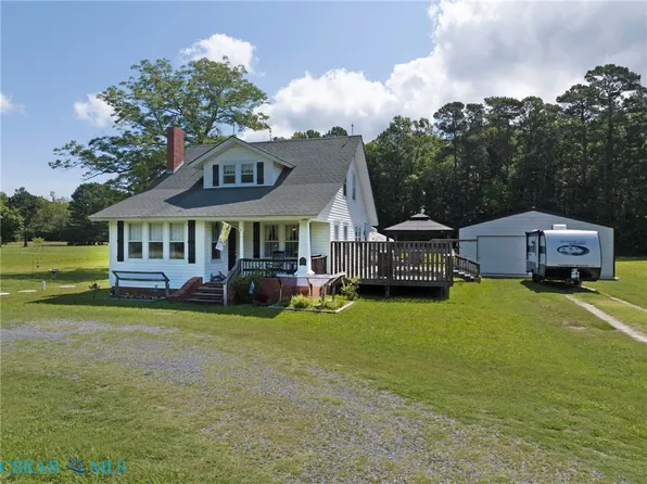 2149 New Point Comfort Hwy, Mathews, VA 23109
