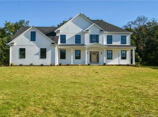 364 Mount Sanford Rd, Cheshire, CT 06410