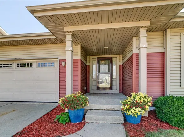 245 E Hill Pkwy, Madison, WI 53718